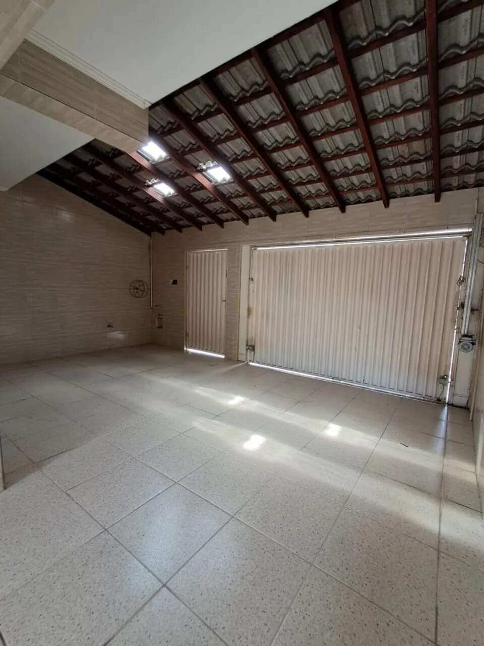 Casa 4 dormitorios ótima localização, Zona Norte Sorocaba - Souza Ribeiro Imóveis.