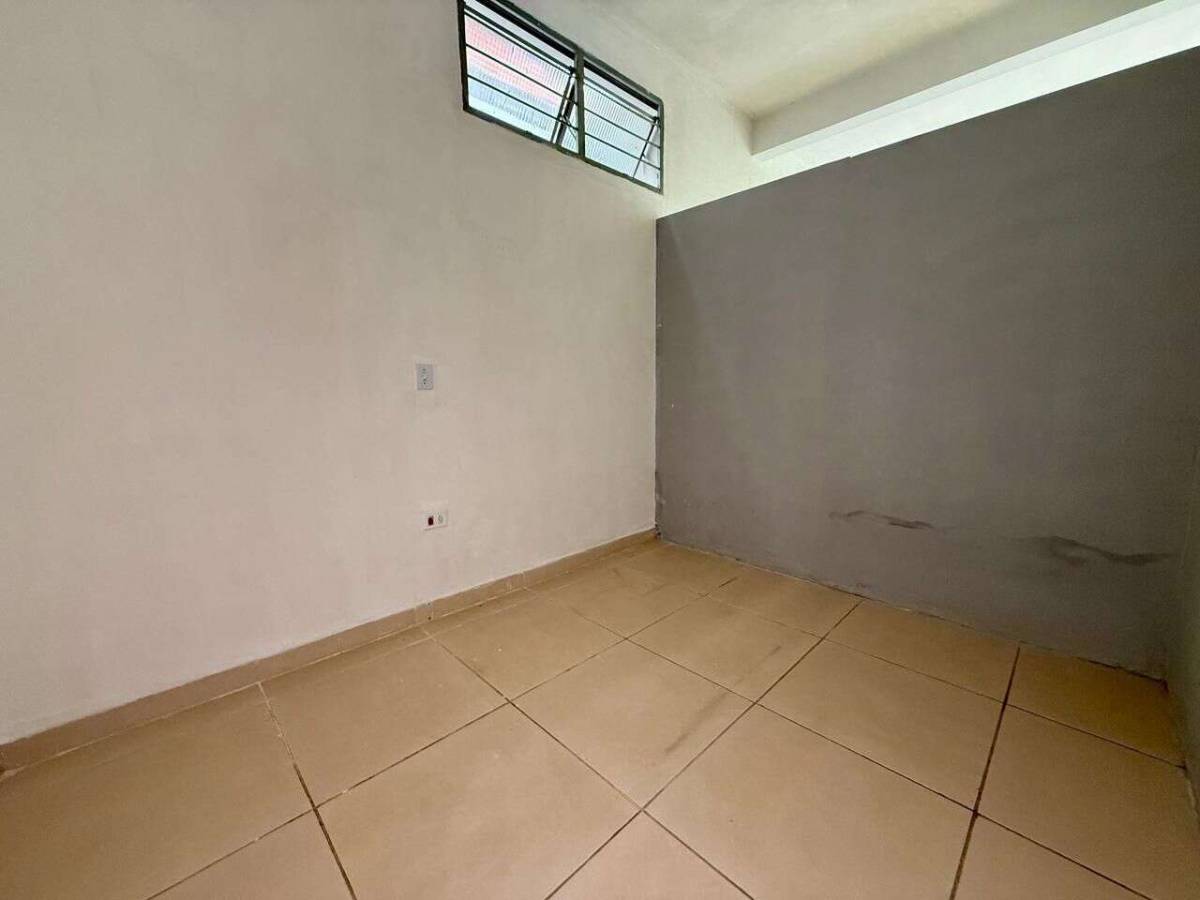 Casa à venda em Sorocaba, Jardim das Flores, com 2 quartos, 180m² - Souza Ribeiro Imóveis.