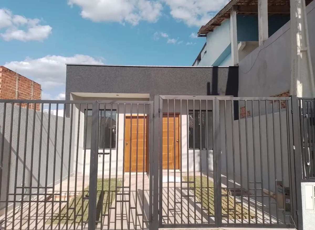 Casa à venda em Sorocaba, Jardim Alpes de Sorocaba, com 1 quarto, 42m² - Souza Ribeiro Imóveis.
