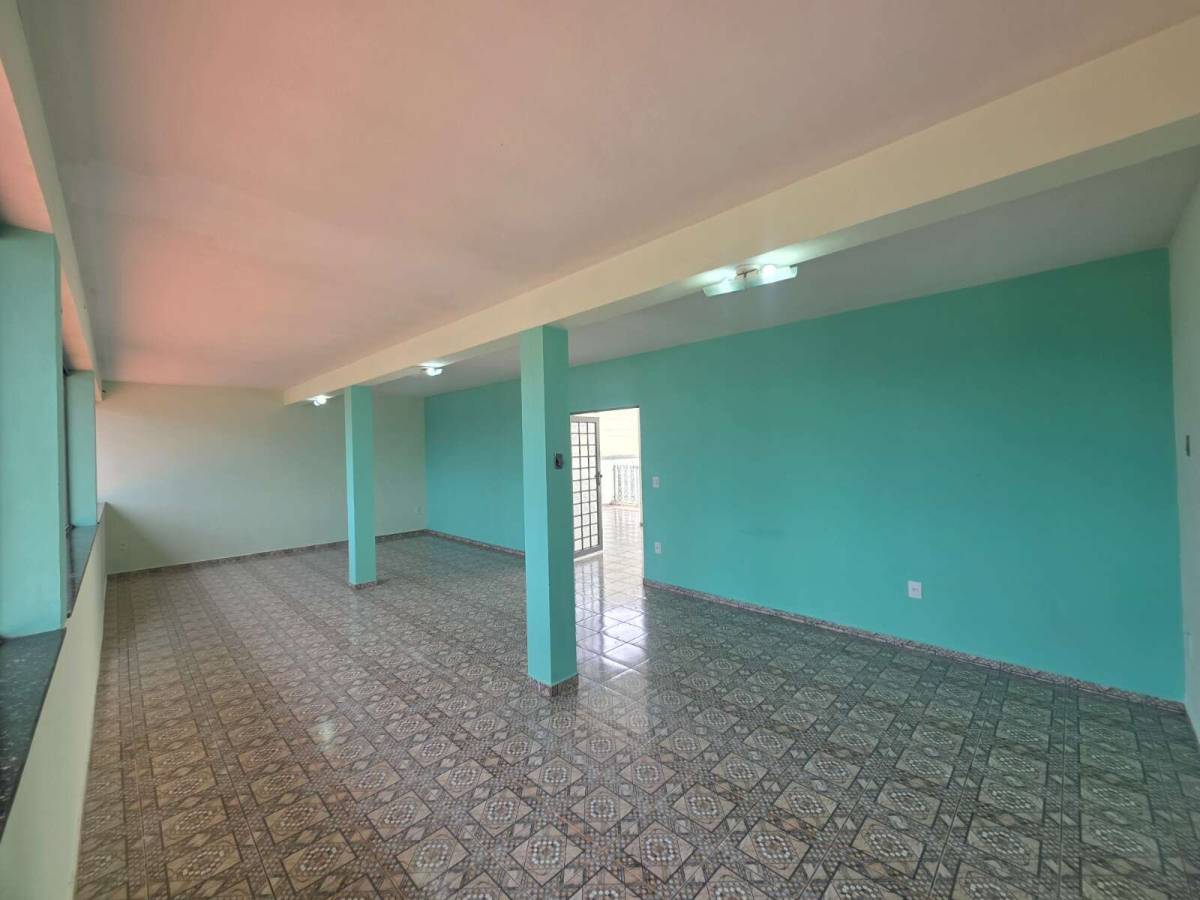 Casa à venda em Sorocaba, Jardim São Lourenzo, com 4 quartos - Souza Ribeiro Imóveis.