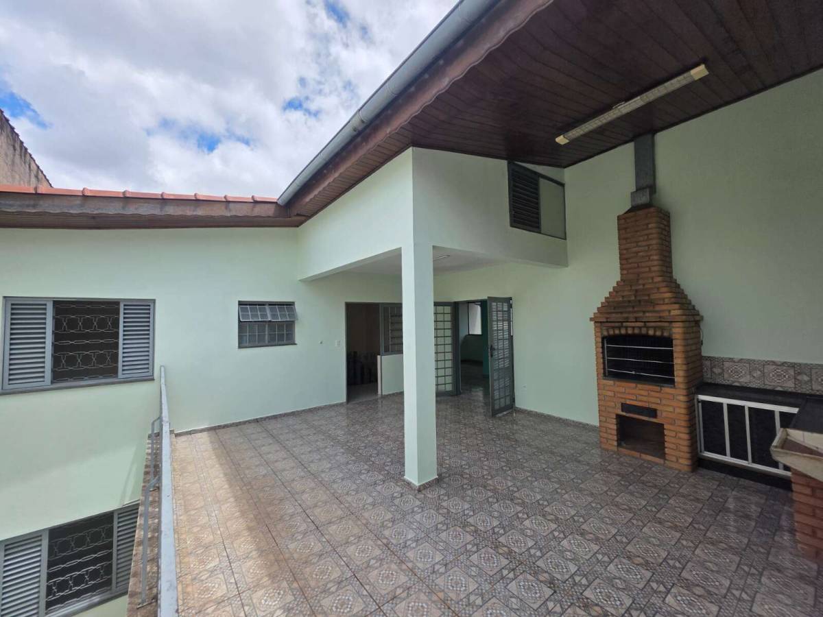  - Casa à venda em Sorocaba, Jardim São Lourenzo, com 4 quartos